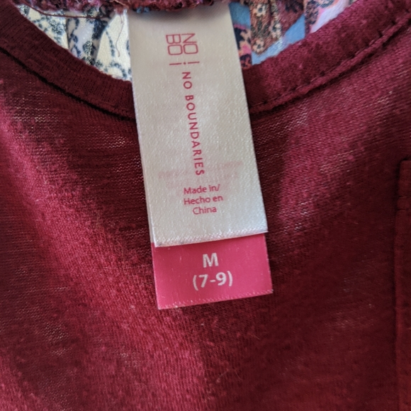 Top - Picture 2 of 3